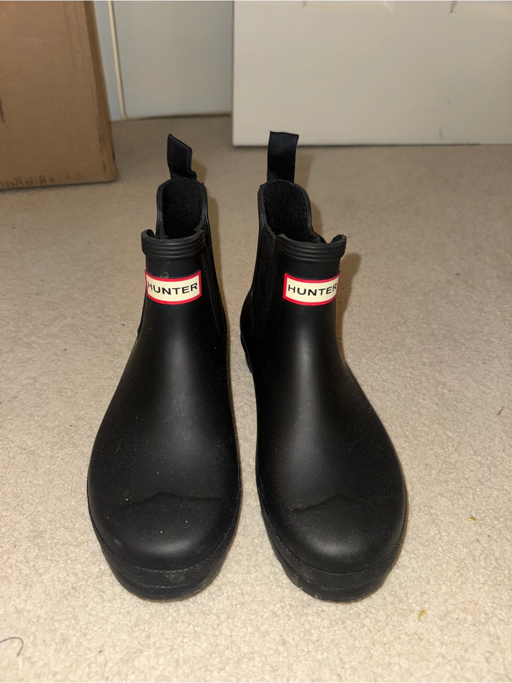 HUNTER Black Chelsea Rain Boots- short